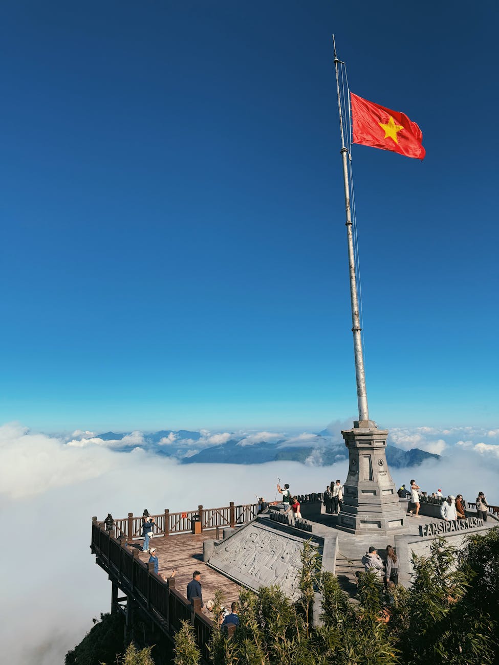 stunning view from fansipan mountain vietnam